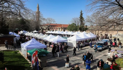 Bursa’da el emekleri yine ’meydan’a çıktı