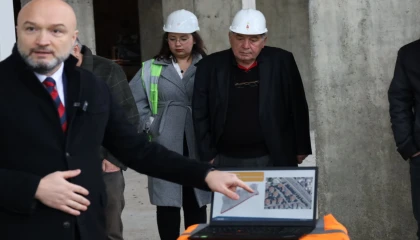 Bursa’nın deprem izolatörlü ilk konut projesi ders konusu oldu