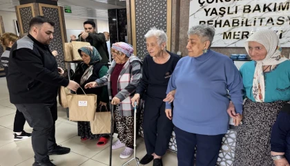 Çorum’da hastalara ve yaşlılara destek eli