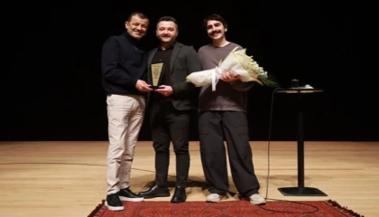 Denizli’de mizahın zirvesi “Komedi Sahnesi”