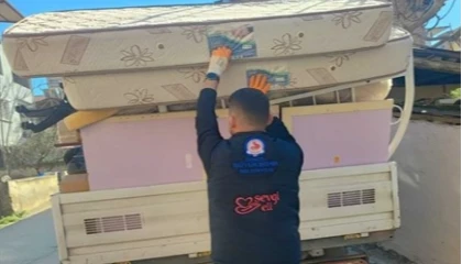 Denizli’de ’Sevgi Eli’ ailenin yaralarını sardı