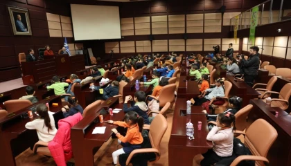 Eskişehirli minik öğrencilerden Başkan Ünlüce’ye anlamlı ziyaret