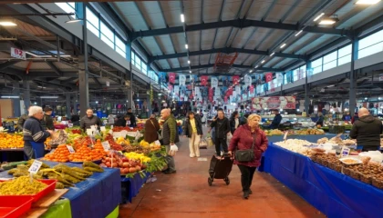İstanbul Beylikdüzü’nde pazar atıkları kazandırılıyor