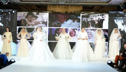 İstanbul’da gelinlik defilesi moda severleri büyüledi