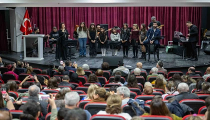 İzmir Bornova’da efsane notalar yankılandı