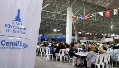 İzmir Büyükşehir ilk iftar sofrasını Gaziemir’de kurdu