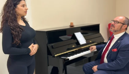 İzmir Büyükşehir’den gençlerin sanat yolculuğuna destek