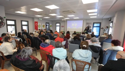 İzmir Efes Selçuk’ta kompost eğitimi yoğun ilgi gördü