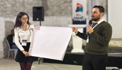 İzmir’de gençlerden kent yönetimine doğrudan katılım