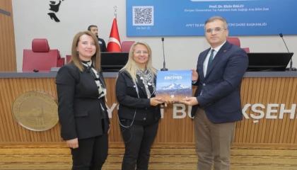 Kayseri Büyükşehr’den arama kurtaram ekibin bulaşıcı hastalık eğitimi