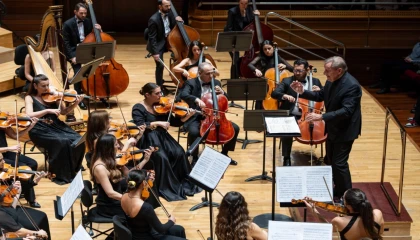 Klasik müziğin ustaları İzmir’de buluştu