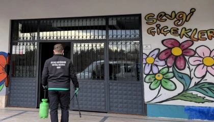 Kocaeli’de 689 okula sağlık için ilaçlama