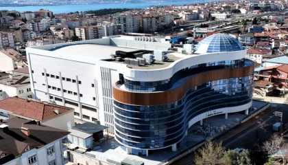 Kocaeli’de Derince Belediyesi yeni hizmet binası tamamlanıyor