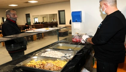 Kocaeli’de kimsesizlere ev sıcaklığında hizmet