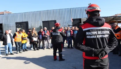 Maltepe’de belediye personeline yangın farkındalık eğitimi