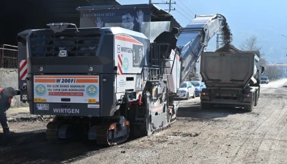 Manisa Büyükşehir kendi asfaltını kullanmaya başladı