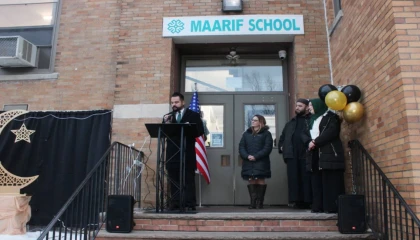 New Jersey’de ilk... Bloomfield’da Ramazan hilali Maarif Okulu’nda aydınlatıldı