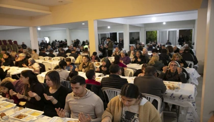 Ramazan’ın bereketi Güzelbahçe’de ortak sofrada paylaşıldı