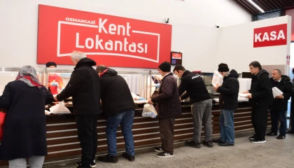 Ramazan’ın ilk iftarında Osmangazi’de gönüller birleşti