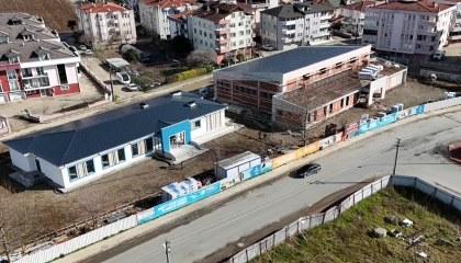 Sakarya Arifiye Yüzme Havuzu ve Gençlik Merkezi gün sayıyor