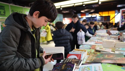 Sakarya Çocuk Edebiyatı Fuarı’na 2 günde rekor katılım