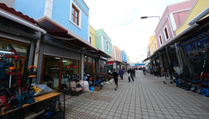 Sakarya’nın yaşayan hafızası Uzunçarşı yenileniyor