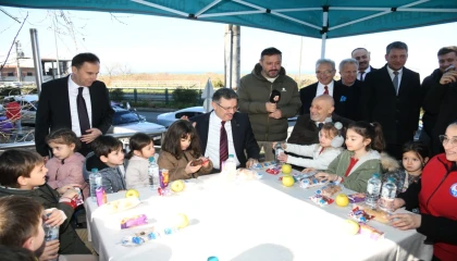 Trabzon’da Başkan Genç Çarşıbaşı’nda vatandaşlarla buluştu