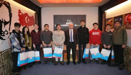 Ağrılı öğrencişler Batman’da TÜBİTAK’ta ödüllendirildi
