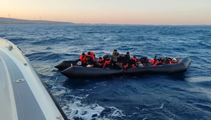 Antalya Demre açıklarında facia! Kaçan bottan düşen 14 düzensiz göçmen öldü