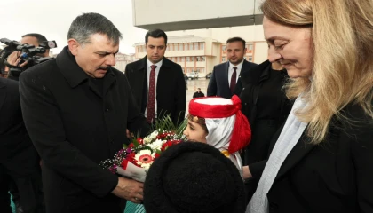 Bakan Çiftçi Ağrı’da... Valilik ziyaretinde vatandaş odaklı hizmetleri değerlendirdi