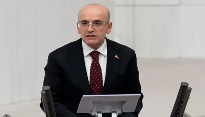 Bakanı Şimşek: Akaryakıttaki artışın vergi yükünü geçici hafifletiyoruz