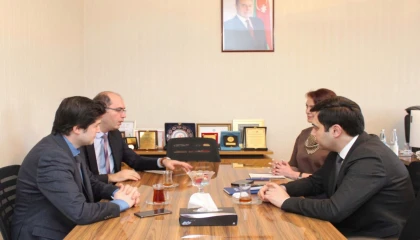 Bakü’de Türkiye??Azerbaycan akademik iş birliği masaya yatırıldı