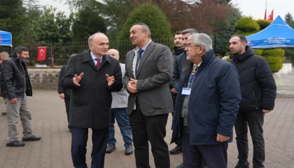 Başkan Özlü bayram arifesinde vatandaşlarla buluştu