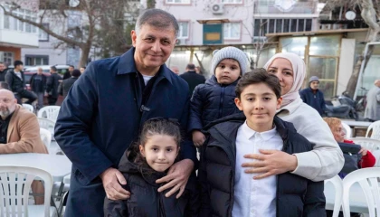 Başkan Tugay: Bayramlıksız çocuk kalmayacak