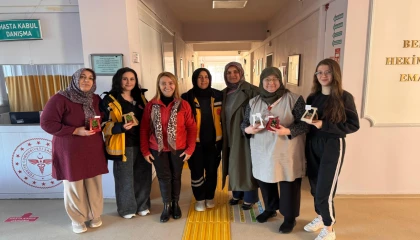 Bilecik Pazaryeri’nde kadınlara 8 Mart sürprizi