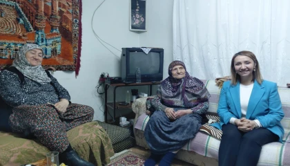 Bilecik Pazaryeri’nde yaşlılara vefa ziyareti