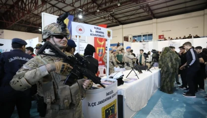 Bursa İnegöl’de Üniversite ve Meslek Tanıtım Günleri’nde 8. buluşma