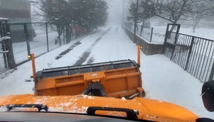 Bursa Osmangazi’de bayramda karla mücadele