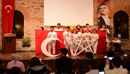 Bursa Osmangazi’de engelli çocuklardan gururlandıran gösteri