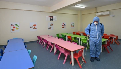 Bursa Osmangazi’de kreşlerde hijyen çalışmaları kesintisiz sürüyor