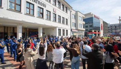 Bursa’da ’Dünya Tiyatro Günü’ kutlaması