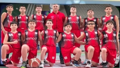 Gemlikspor Küçük Erkekler namağlup çeyrek finalde