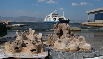 İzmir’de atık midye kabukları yapay resiflere dönüşecek