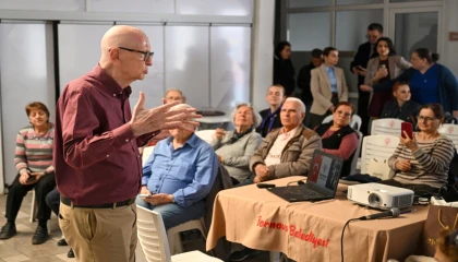 İzmir’de Bornova’nın çınarları yapay zekayla tanıştı