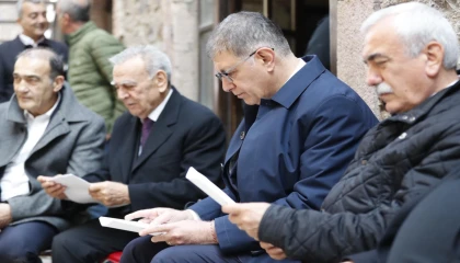 İzmir’de eski başkan Kocaoğlu’dan ’Meslek Fabrikası’ desteği