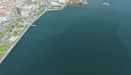 İzmir’de körfez kirliliğine yeni adım... Gemilerin atıkları 24 saat izlenecek