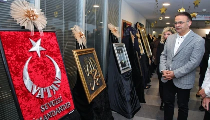 İzmir’de “Sanatın Diliyle Değerlerimiz” sergisi açıldı