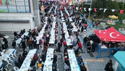 İzmit’te binlerce kişilik iftar