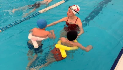 İzmit’te ’engelsiz kulaçlar’ ilgi görüyor