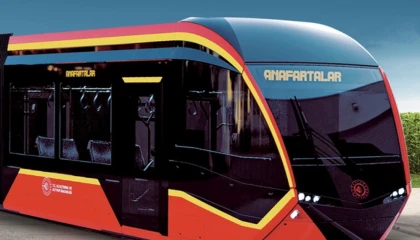 Kayserililer bayramda tramvay keyfi yaşadı